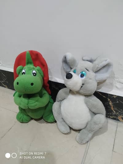 Dino and mouse