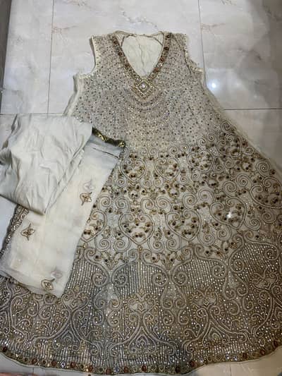 Formal dress for women.