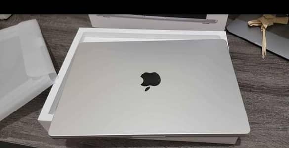 Macbook Pro M2 2023