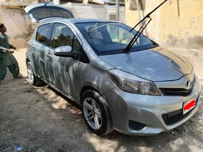 TOYOTA VITZ MODEL 13 REGISTRATION 17 Sajid Police: 0333 3658358