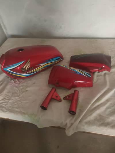 Honda 125 orignal tanki tapy