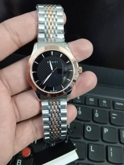 Gucci Men's Quartz stainless steel swiss Made