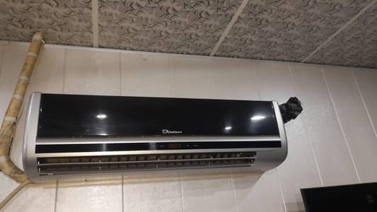 Dawlance Air Conditioner – Good Condition – Excellent Cooling
