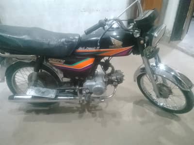 Honda CD 70 model 2011