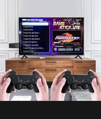 m8 wireless brand new gaming console  with 1000 + games