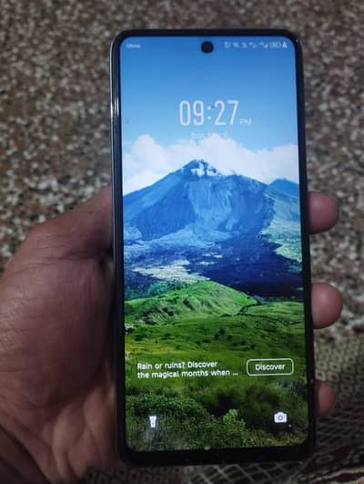 Infinix Hot 40 (8GB RAM / 128GB) PTA Approved – Excellent Condition