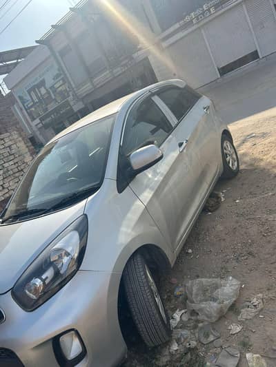 KIA picanto 1.0MT 2022