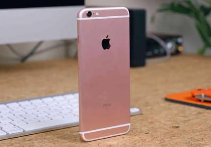 iphone 6S plus 128GB full box Whatsapp no 03222352063