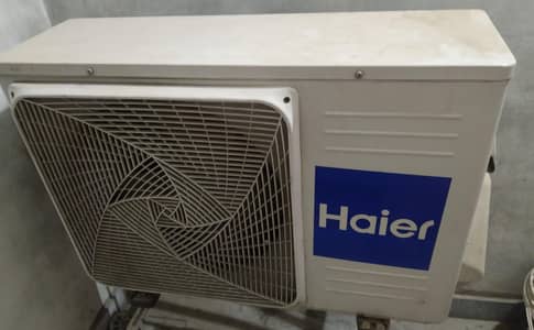 haier AC 1 ton in good condition. all ok