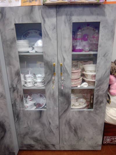 2 Devidera and 2 bed box