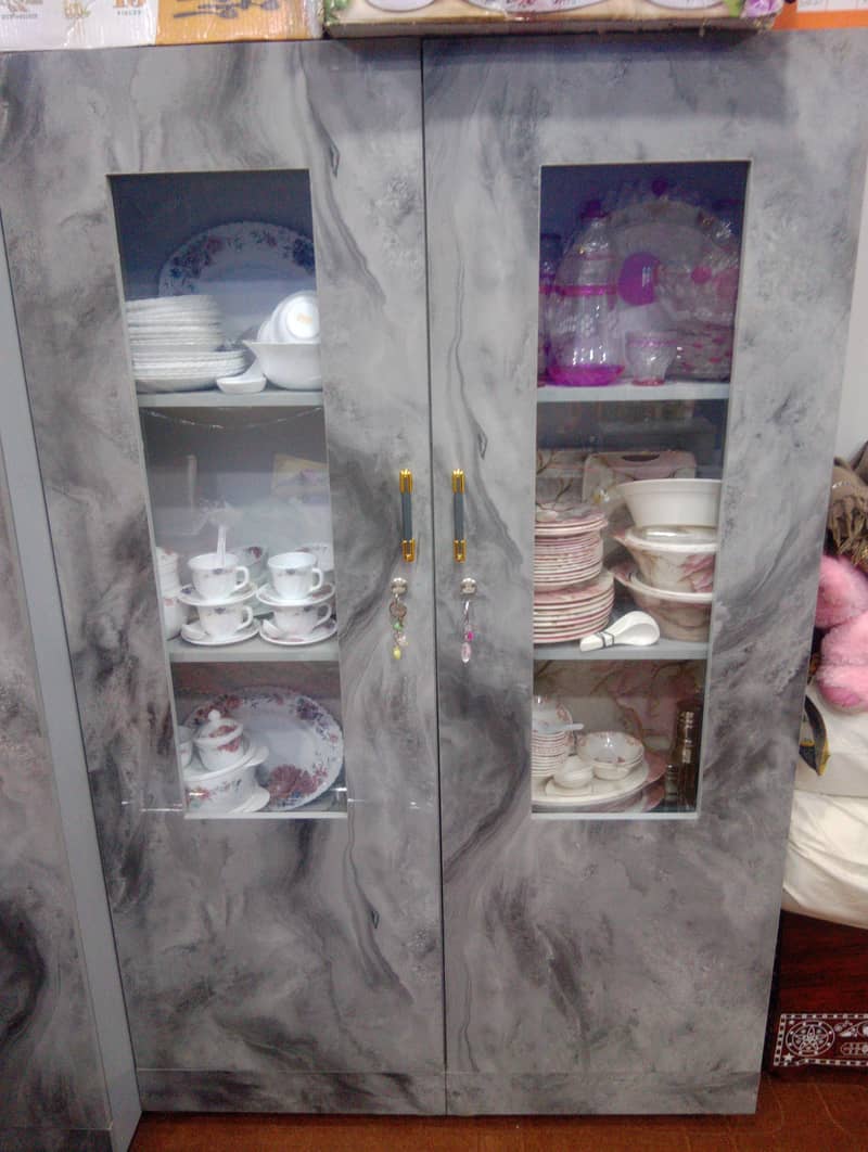 2 Devidera and 2 bed box 0