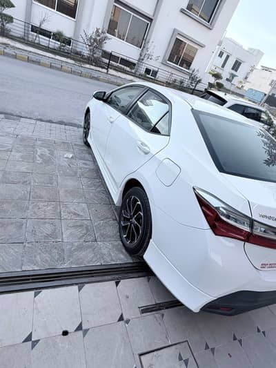 Toyota Corolla Altis 1.6 X 2025