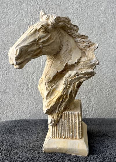 Horse Showpiece for Living Room Decor
