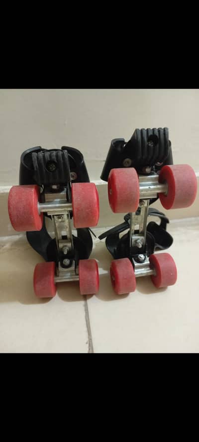 Kids skate boots metal body adjustable imported