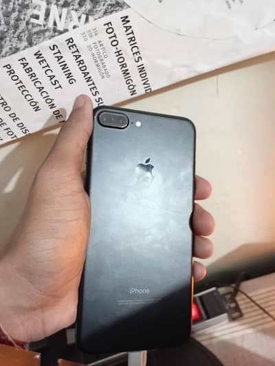 sim working 128 GB factory unlock  orginal phone