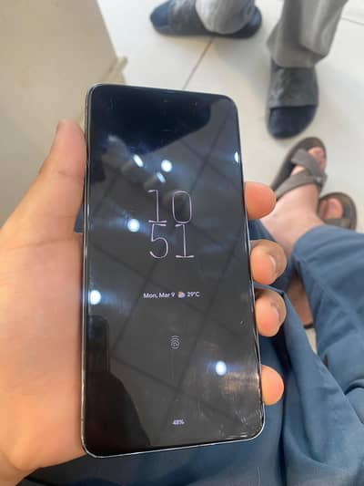 GOOGLE PIXEL 8 PRO OEM LOCKED