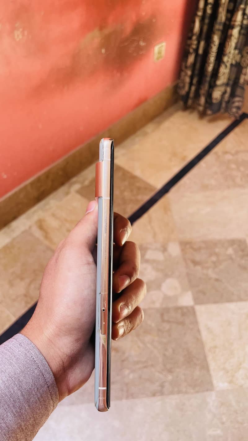 Google Pixel 7 Pro 4