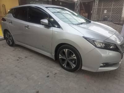 Nissan leaf 2020/25 electric car