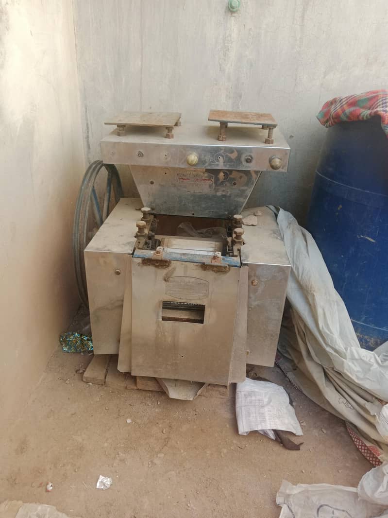 فیصل ابادی گنا مشین 3