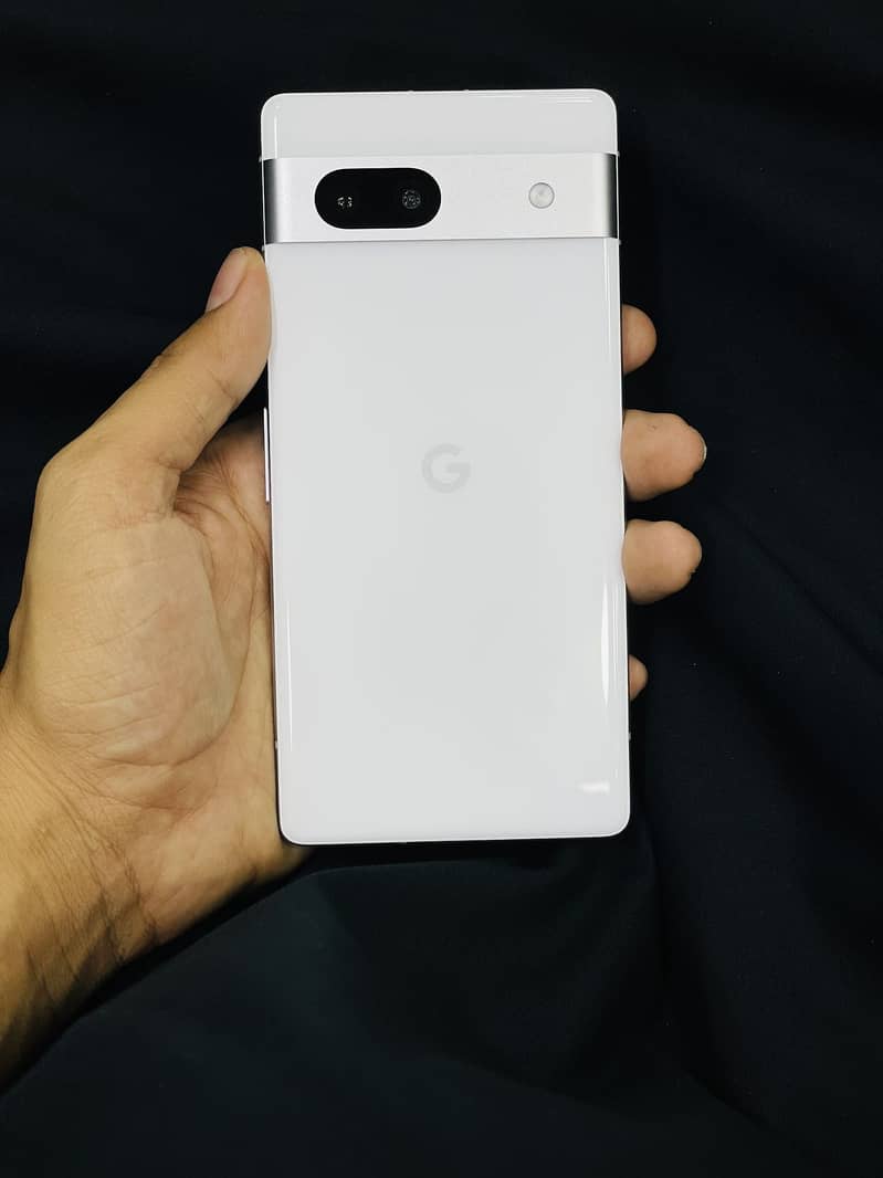 Google pixel 7A 2