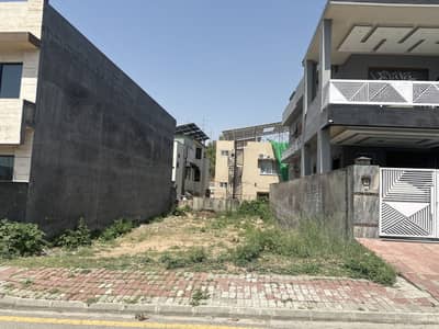 10 Marla Plot For Sale In Bahria Town Rawalpindi