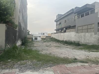 10 Marla Plot For Sale In Bahria Town Rawalpindi