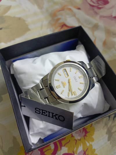 Seiko 5 Automatic Watch – Brand New with Box