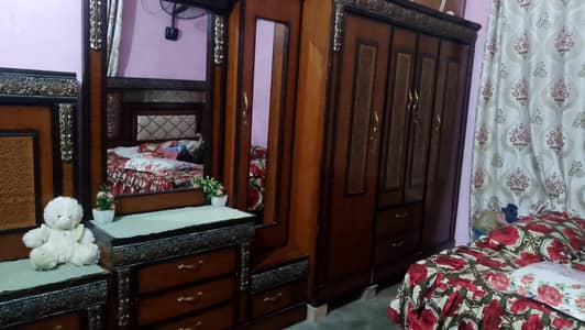 4 pics set big set argent sell