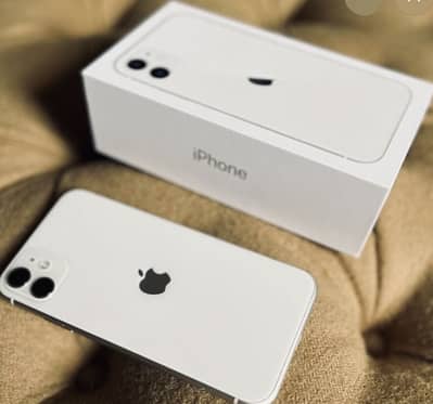 memory 128 gb …battery 78perxnt  good time …. white colour