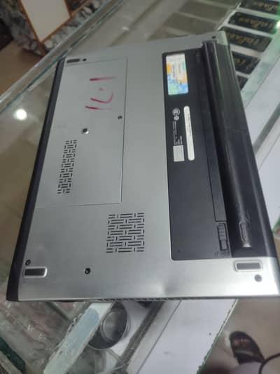 dell latitude 3330