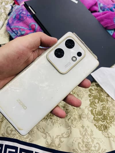 Infinix Zero 30 Full box white color