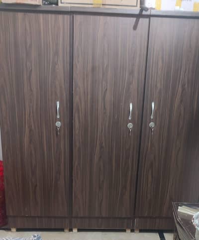 Set of 3 Wardrobes