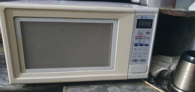 Dalwance microwave oven