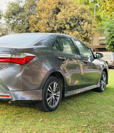 Toyota Corolla Altis 1.6 Automatic 2019 facelift to Altis X