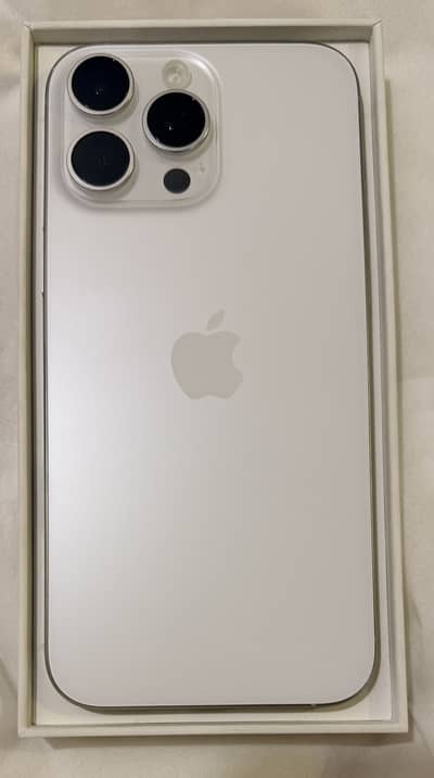 iPhone 16 Pro Max White Titanium 256 GB