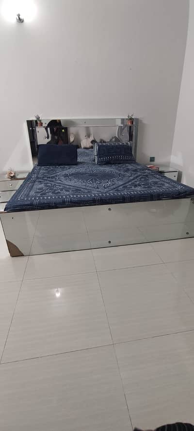 Mirror Bed and side tables