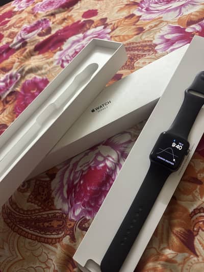 Apple watch series 3. Complte Box. Waterpack wifi. . all okWA0308955226
