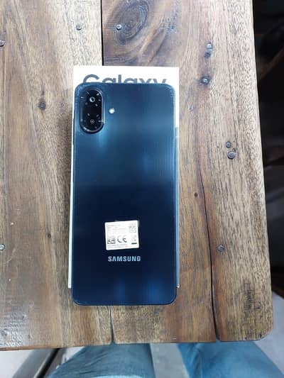 Samsung Galaxy A07 (4+4/128gb)  with Box+Cable Official PTA approved