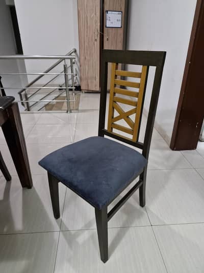 4 seater table (marble top)