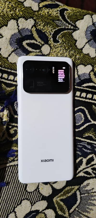 11 ultra 5G fps. 120 PUBG 12+12+256.120x zoom Al ok no open DSLR