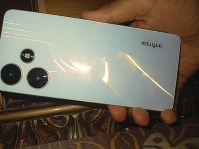 Acha mobile ha 10 by 10 condition sab khuch janwan