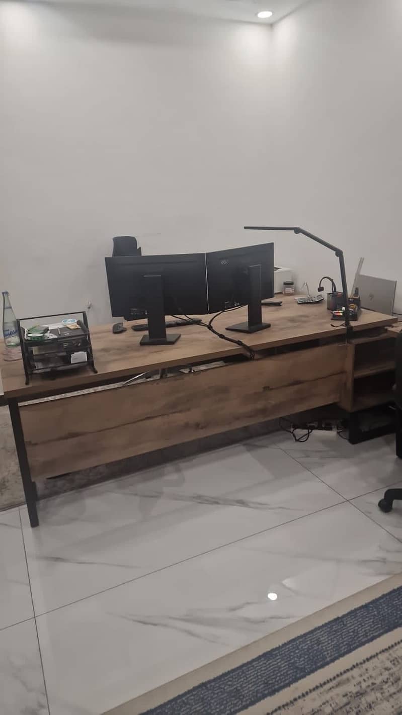 Executive table / office table 7