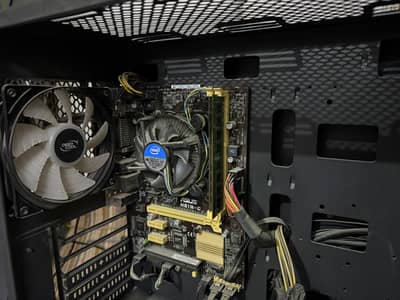 H81 MOTHERBOARD AND i7 4790K prossesor