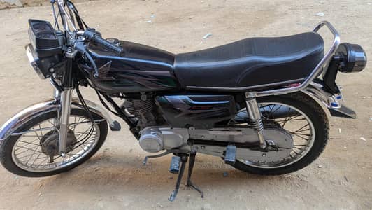 HONDA CG 125 2023 MODEL KARACHI NUMBER
