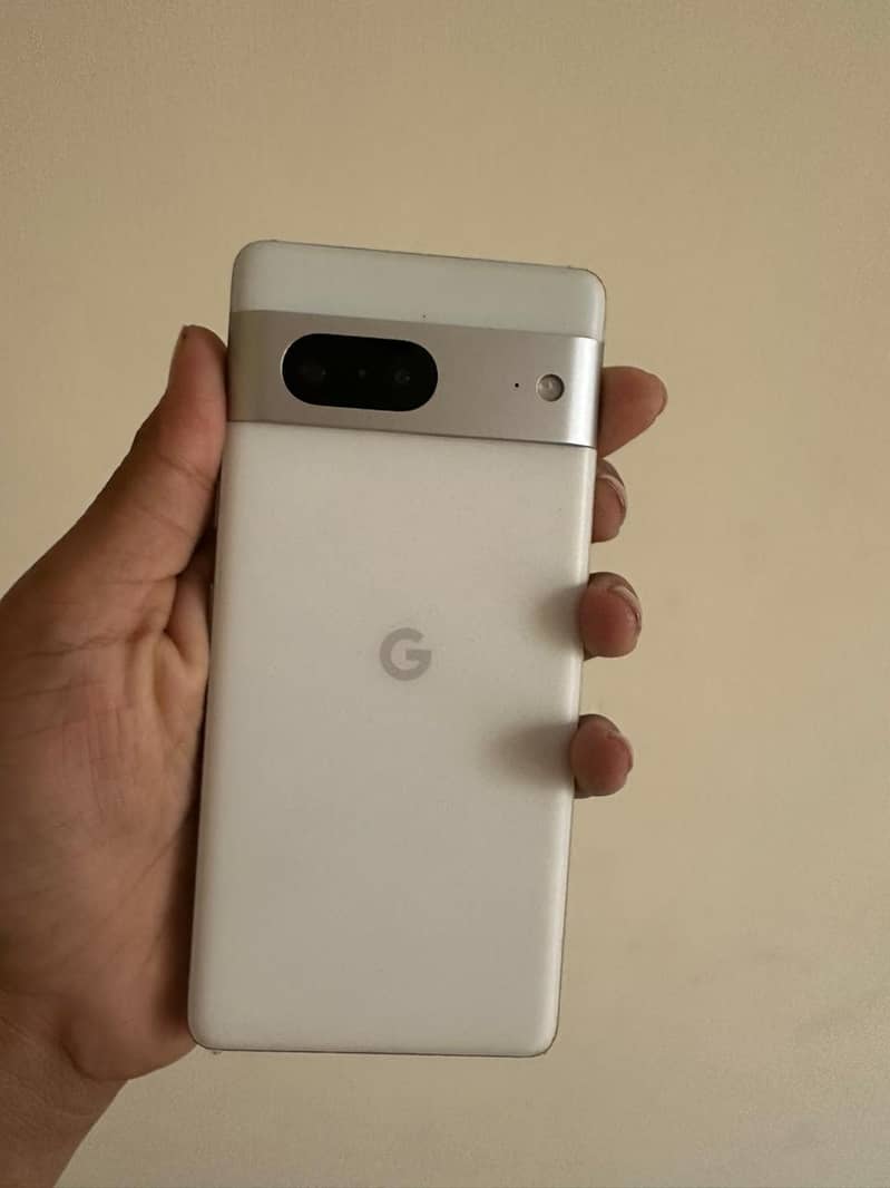 Google Pixel 7 5