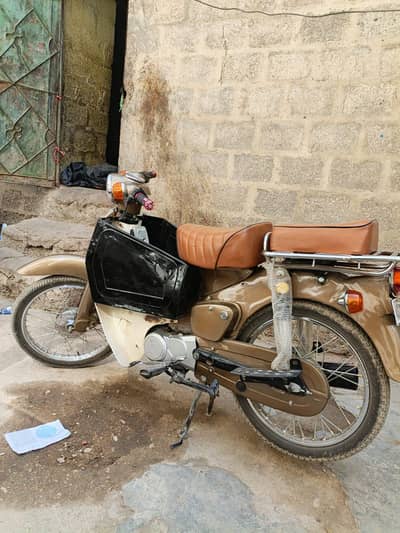 Honda 70 Classic - Stylish Look _ good condition   Look Good Condition