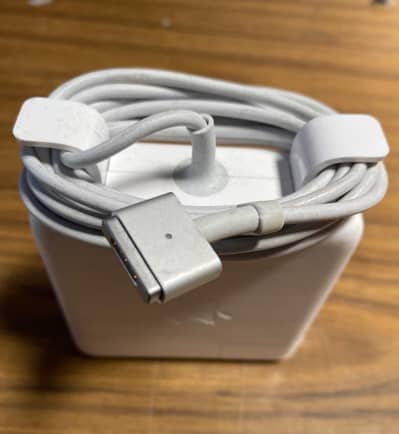 Original Macbook charger imported Stock (Container mall)