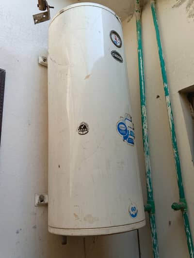 Semi instant 60 liter geyser