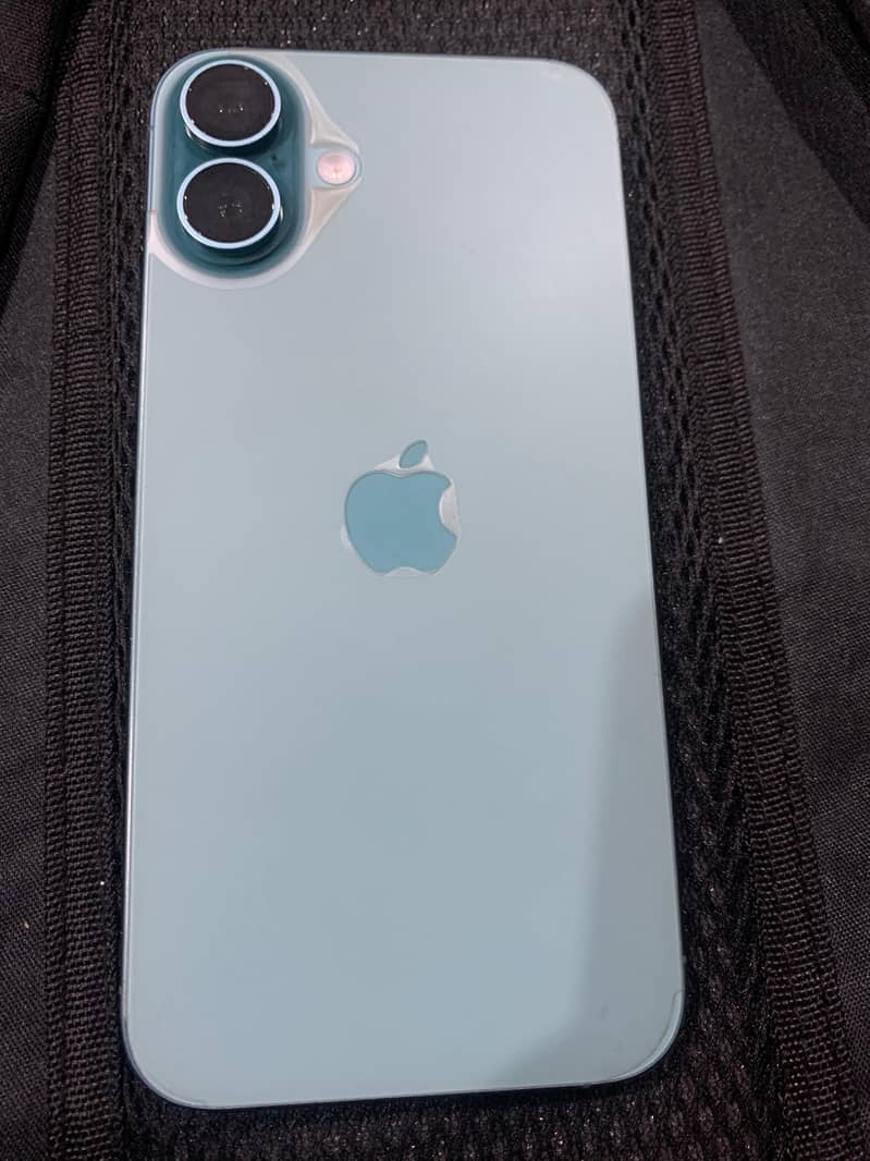 Apple iPhone 16 Plus 0