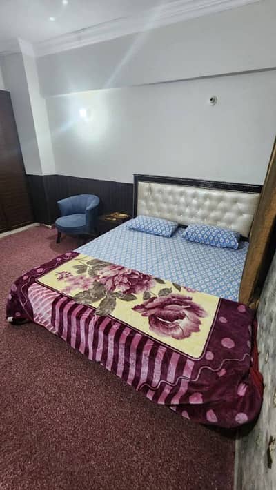 Furnish room available in E11/4 for male Only from 16 feb